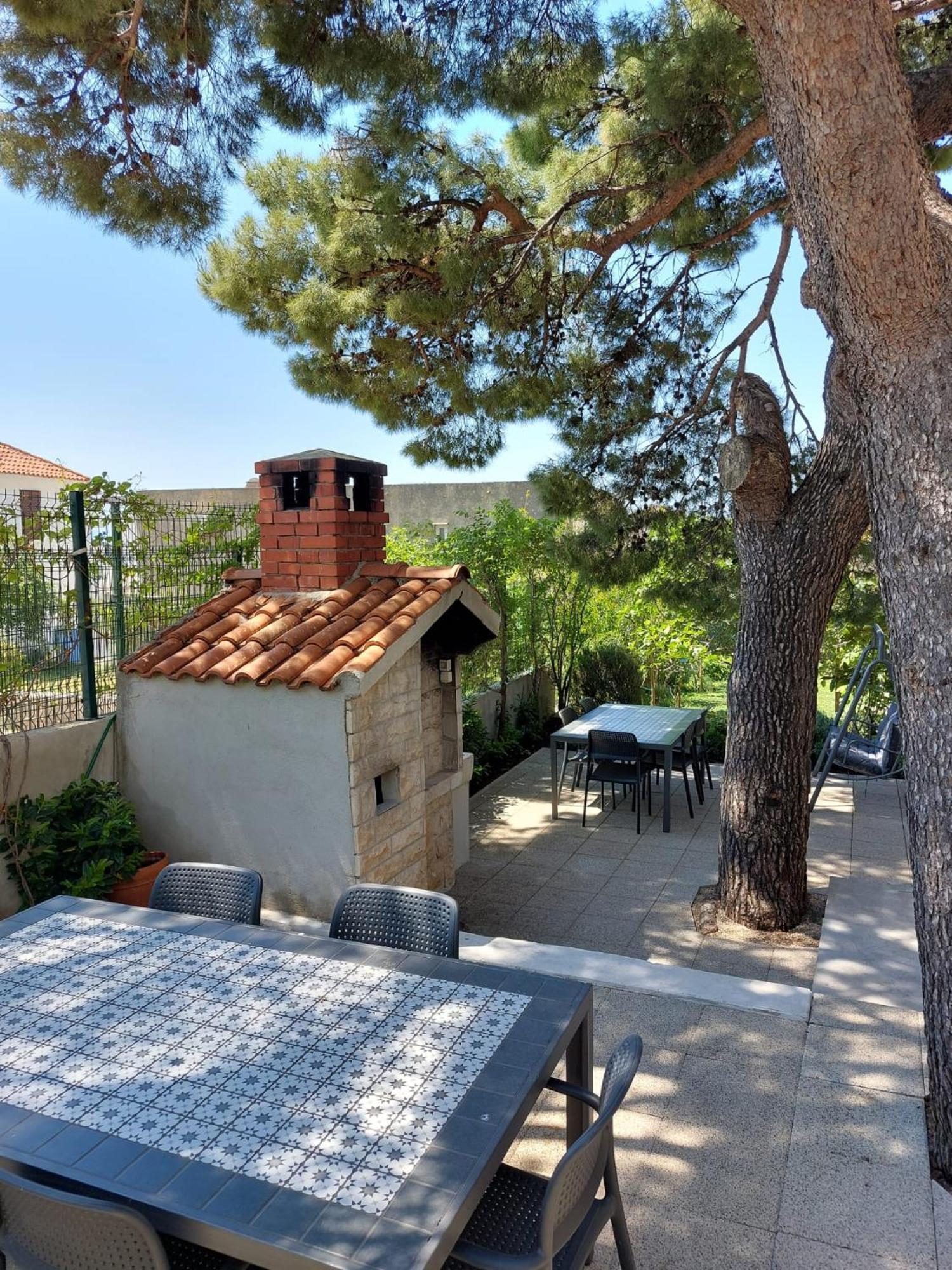 דירות מאקרסקה 17 Pines מראה חיצוני תמונה